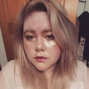 Meet your Posher, Katarina